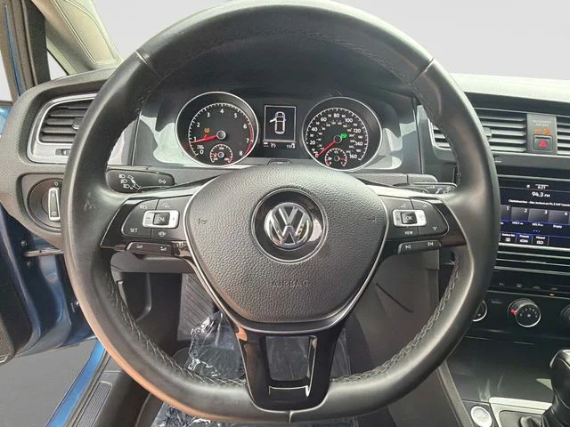 Used 2021 Blue Volkswagen 1.4T TSI image 25