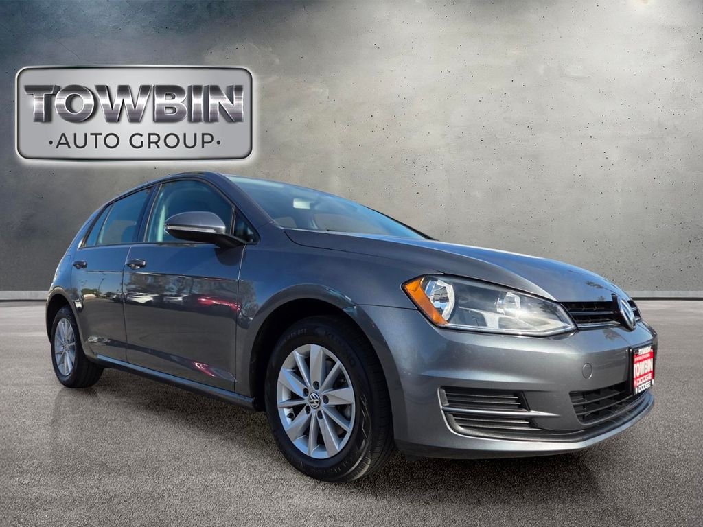 Used 2015 Gray Volkswagen TSI S 4-Door image 2