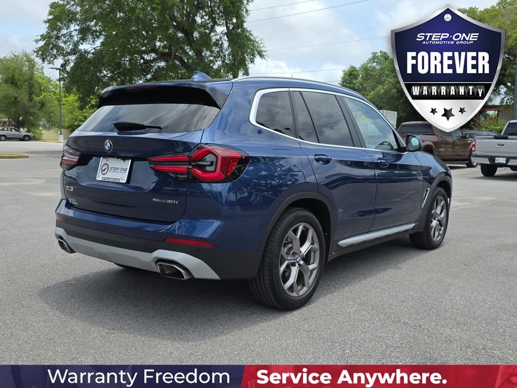Used 2023 Blue BMW sDrive30i image 7