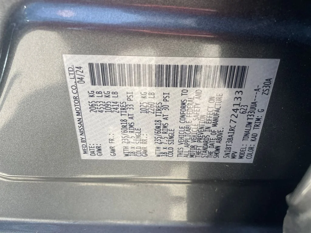 Used 2024 Gray Nissan SV image 30