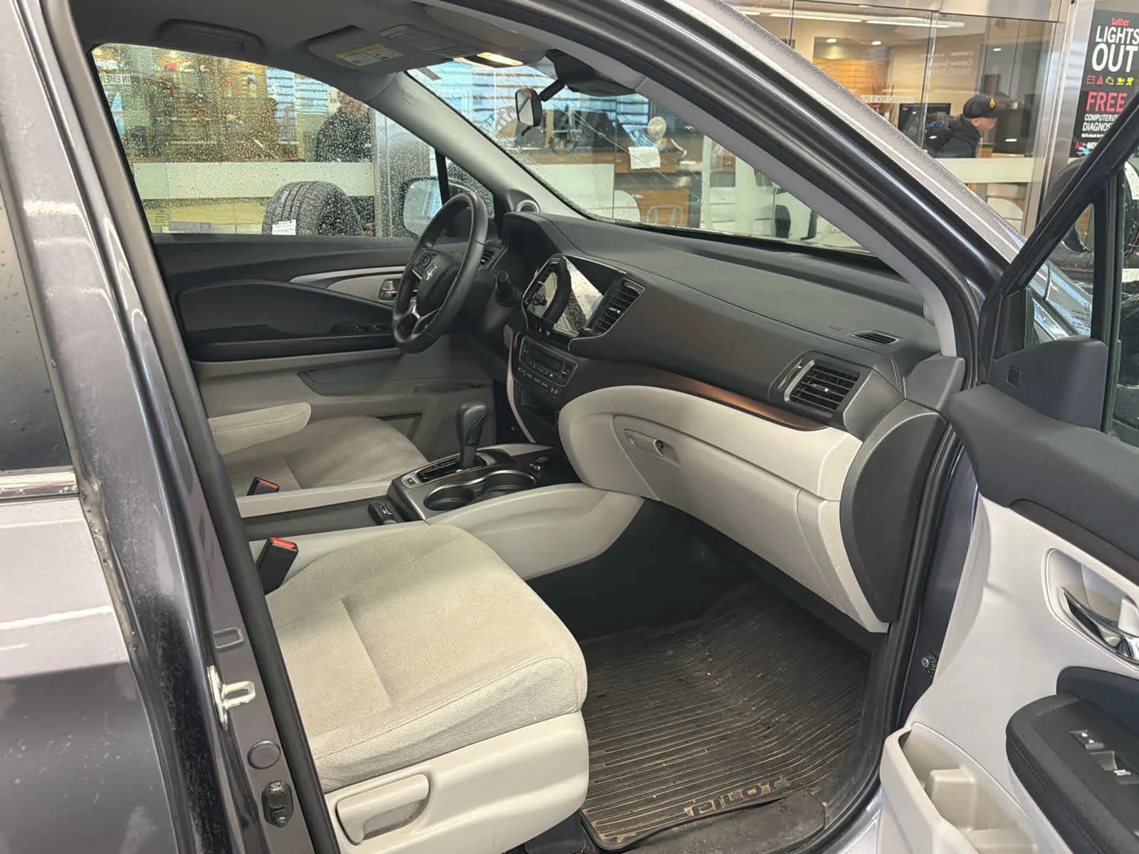 Used 2020 Modern Steel Metallic Honda EX image 5