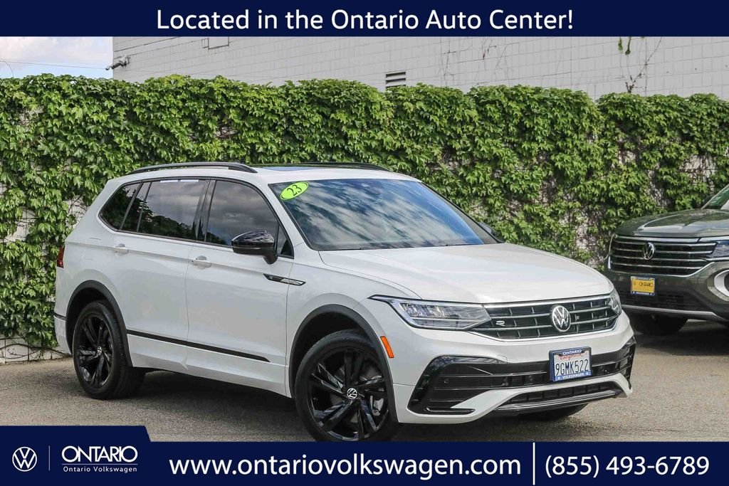 2023 Volkswagen Tiguan SE R-LINE BLACK