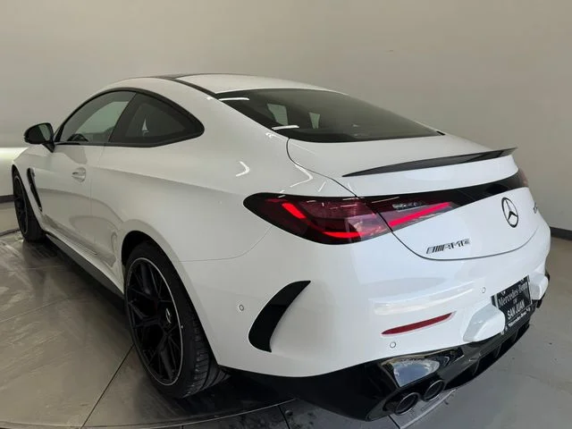 New 2026 MANUFAKTUR Moonlight Whit Mercedes-Benz CLE 53 AMG® image 9