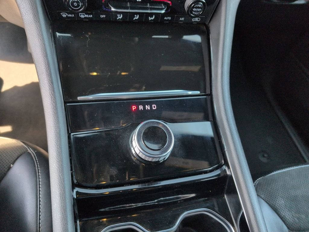 Used 2023 Gray Jeep Altitude image 19