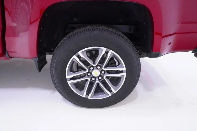 Used 2021  Chevrolet 2WD Work Truck image 12