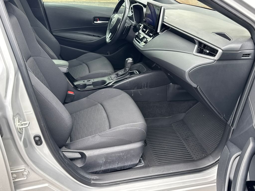 Used 2023 Silver Toyota SE image 13