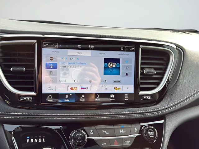 2026 Chrysler Pacifica Select - Photo 20