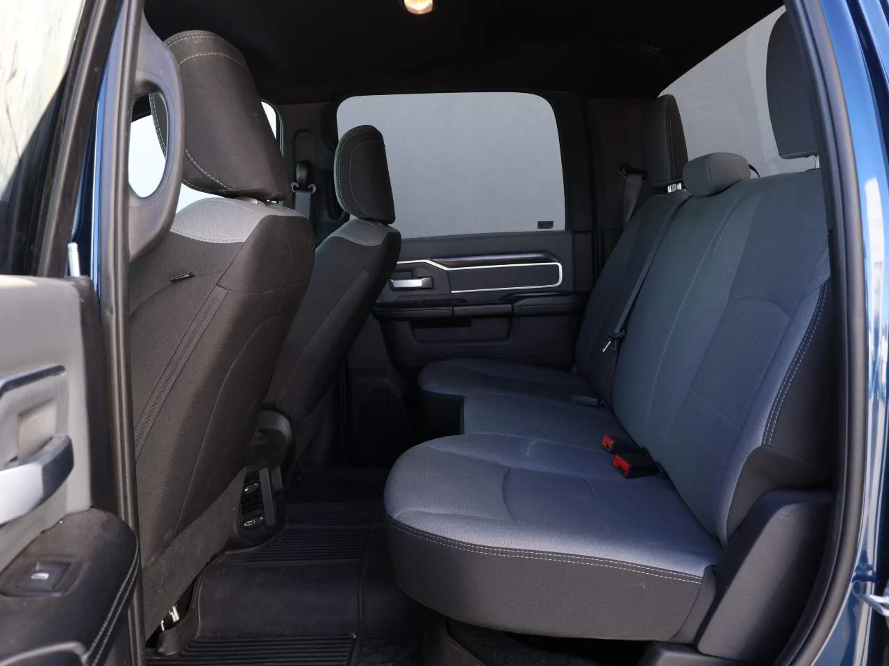 Used 2022 Patriot Blue Pearl Coat Ram Big Horn Crew Cab image 10