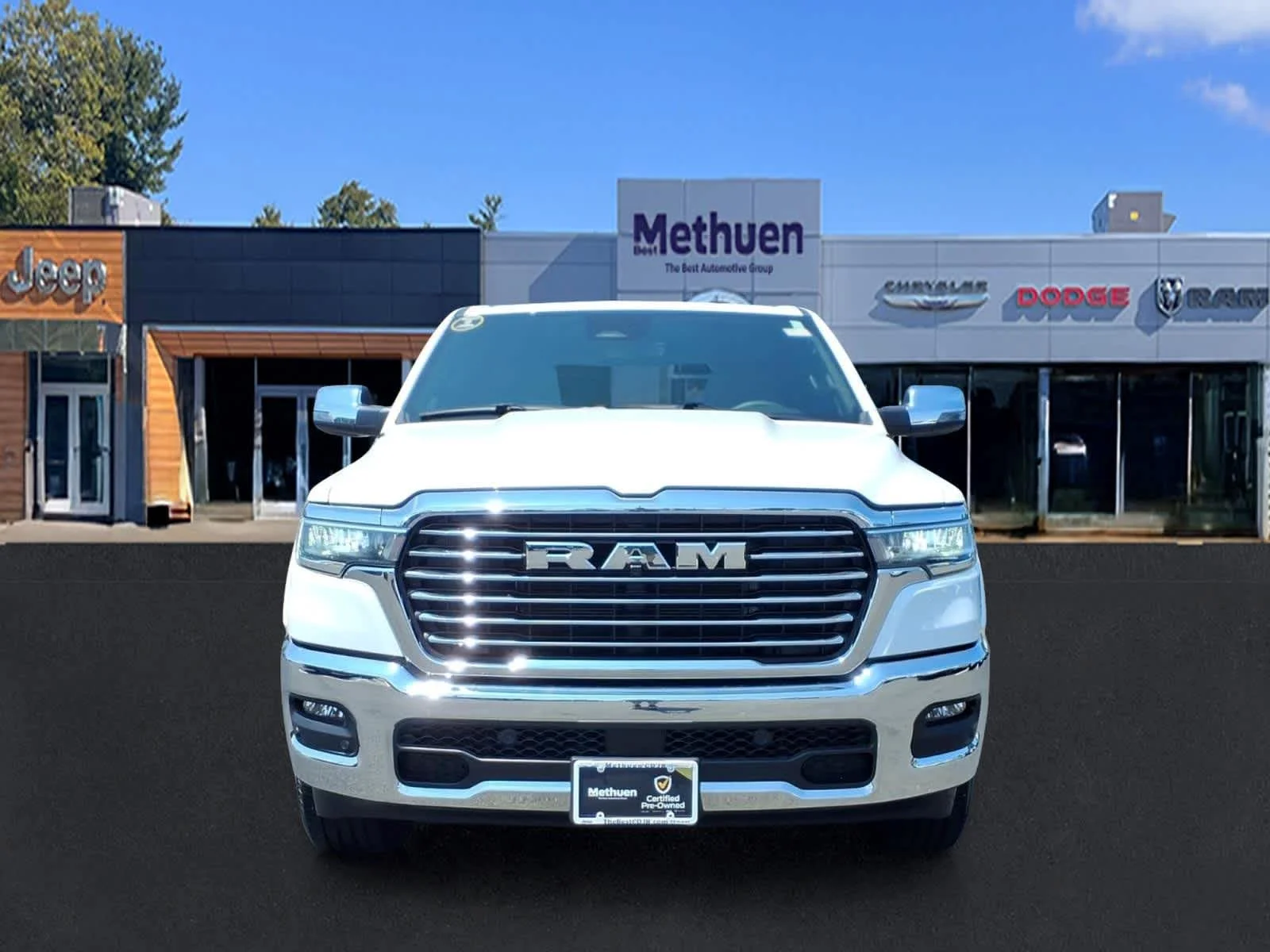 Used 2025 Bright White Clearcoat Ram Laramie image 11