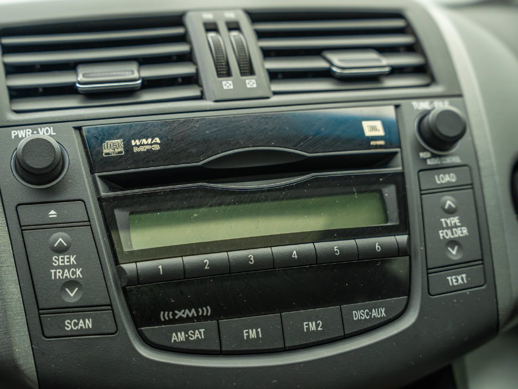 Used 2011 Pacific Blue Metallic Toyota Limited image 32