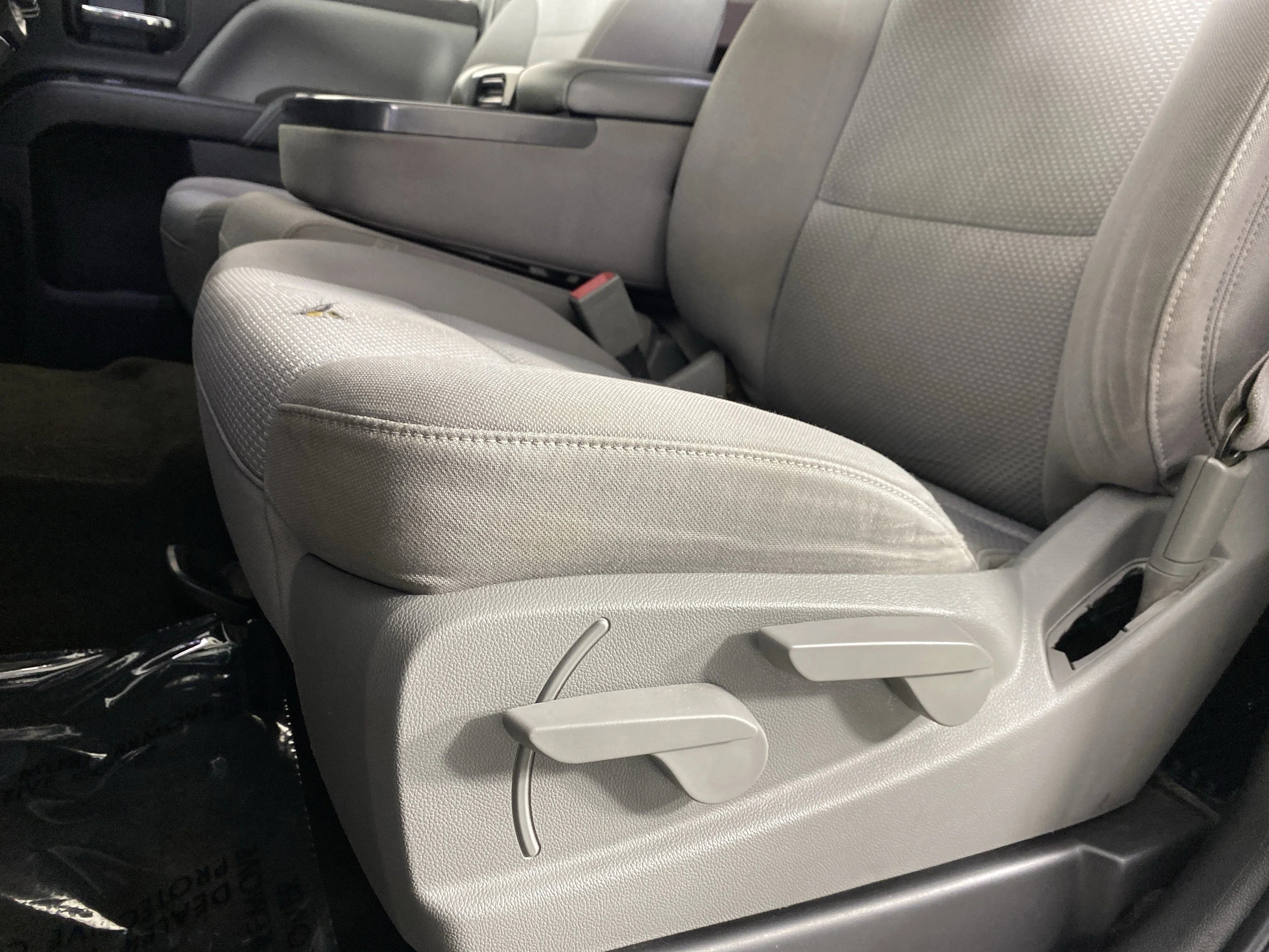 Used 2014 Quicksilver Metallic GMC Base image 12
