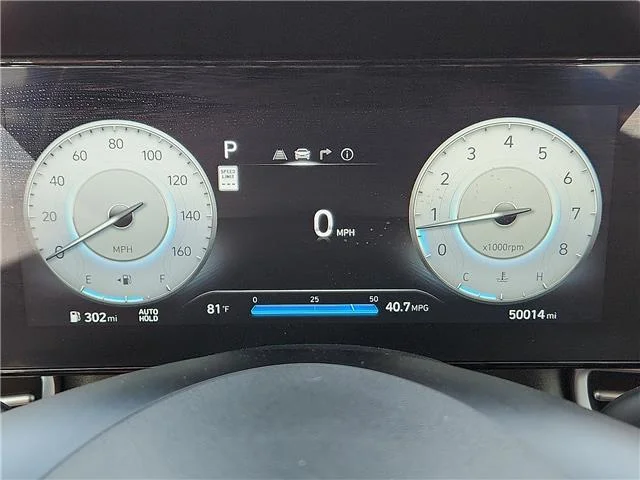 Used 2025 Gray Hyundai Limited (IVT) image 18