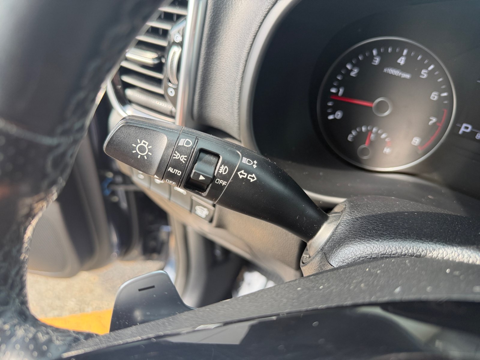 Certified Used 2020 Pacific Blue Kia SX Turbo image 13