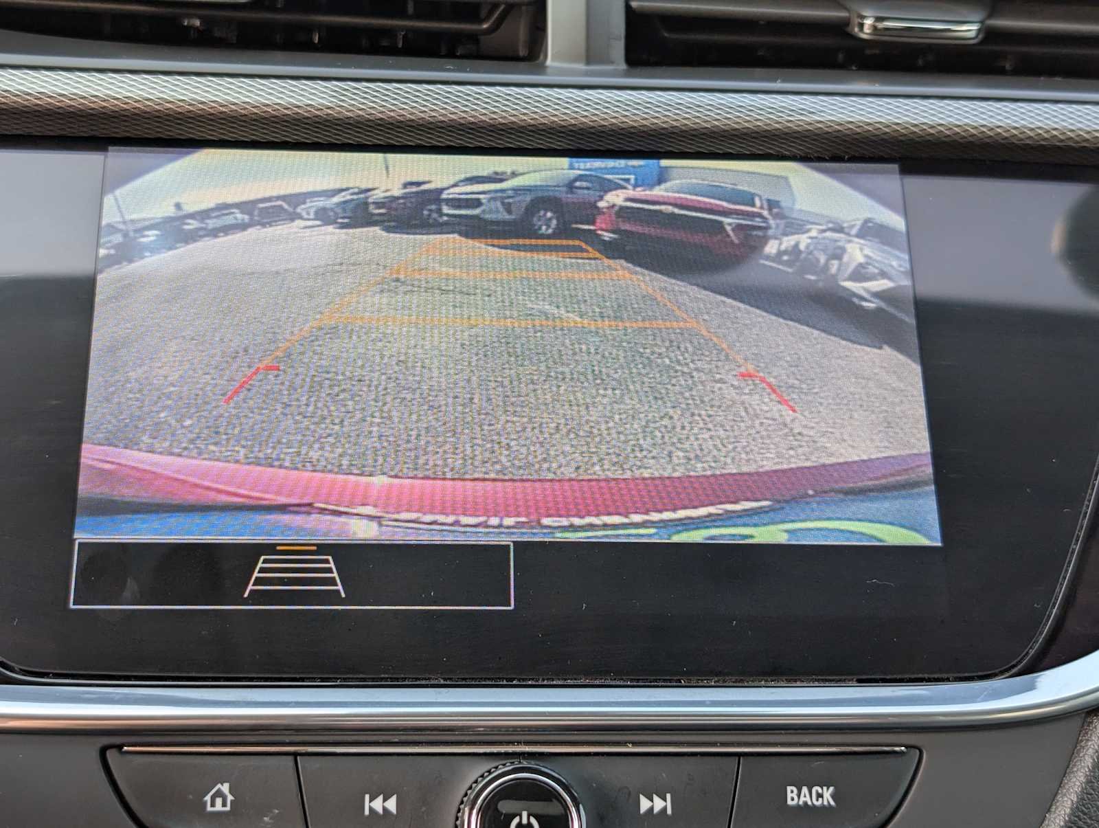 Used 2023 Cinnabar Metallic Buick Select image 24