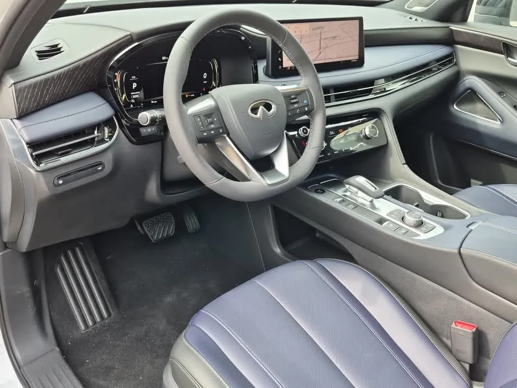 2026 INFINITI QX60 Sport - Photo 13