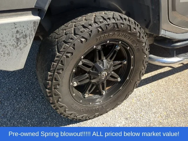 Used 2008 Gray Hummer SUV image 13