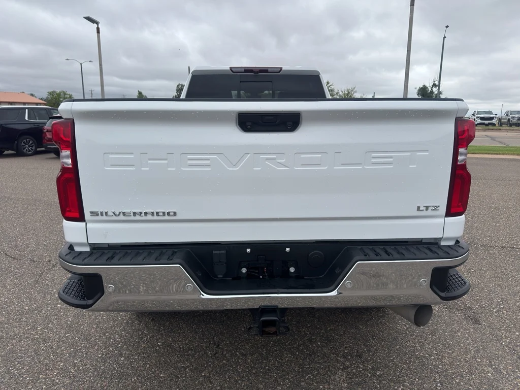Used 2021 SUMMIT WHITE Chevrolet LTZ image 7
