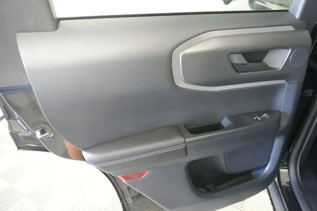 New 2026 Shadow Black Ford Outer Banks® image 26
