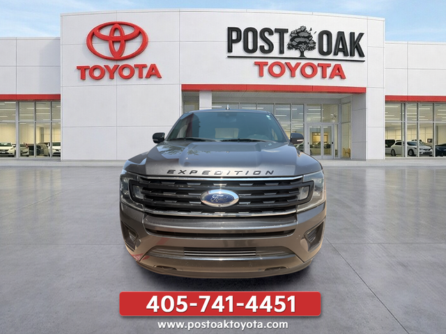 Used 2019 Gray Ford Limited image 2