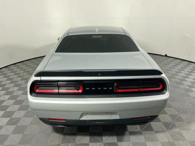 Used 2023 Triple Nickel Clearcoat Dodge R/T image 4