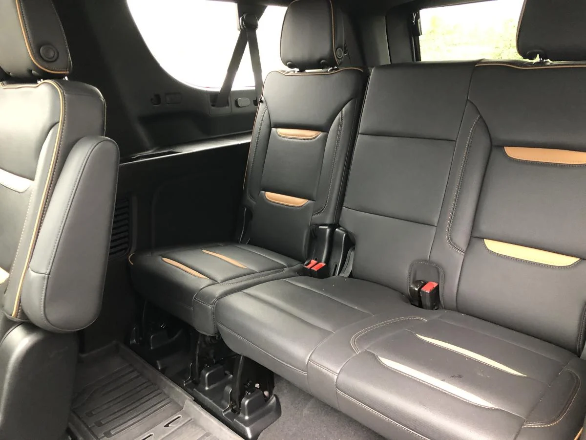 Used 2023 Black GMC 4wd 4dr At4 image 20