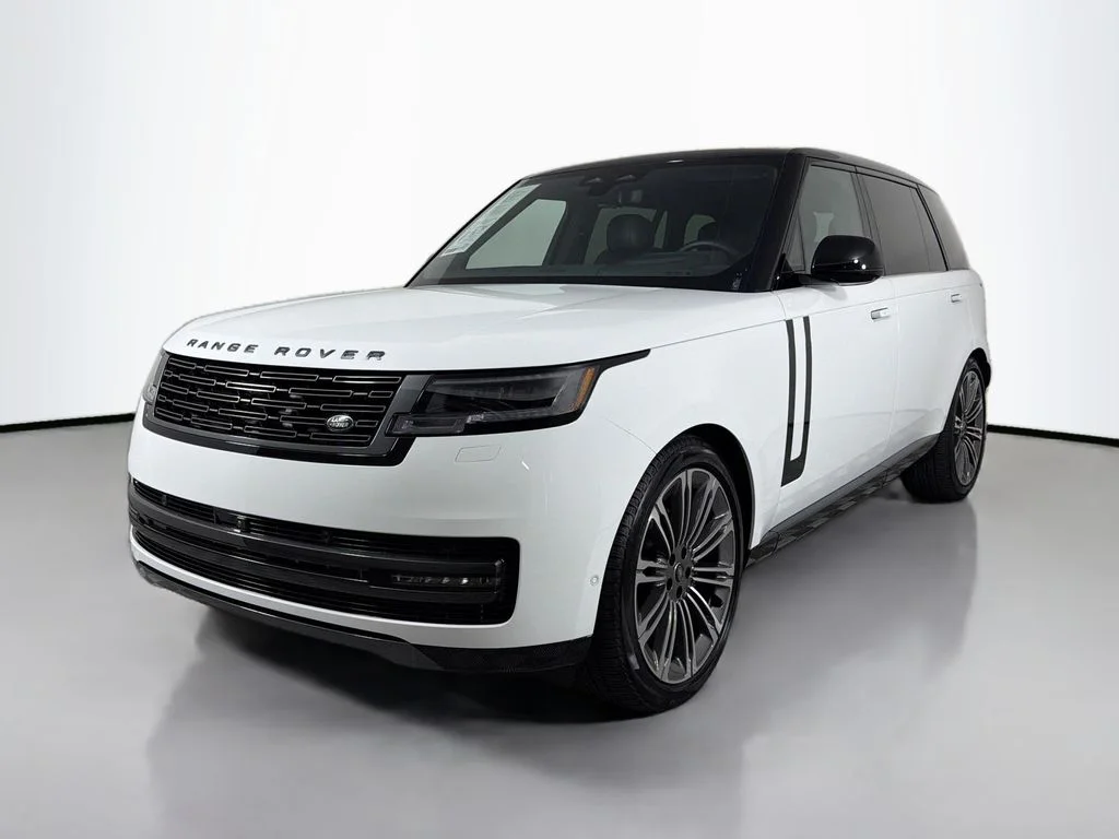 Certified Used 2025 White Land Rover SE image 1