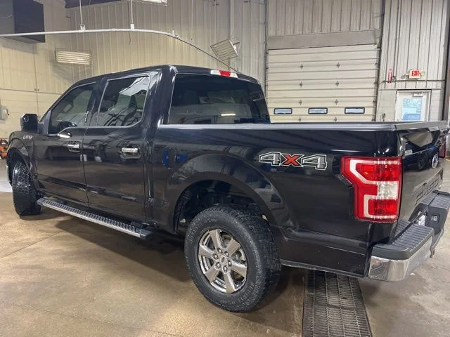 Used 2020 Black Ford XLT image 6