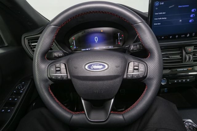 Used 2023 Gray Ford ST-Line image 31
