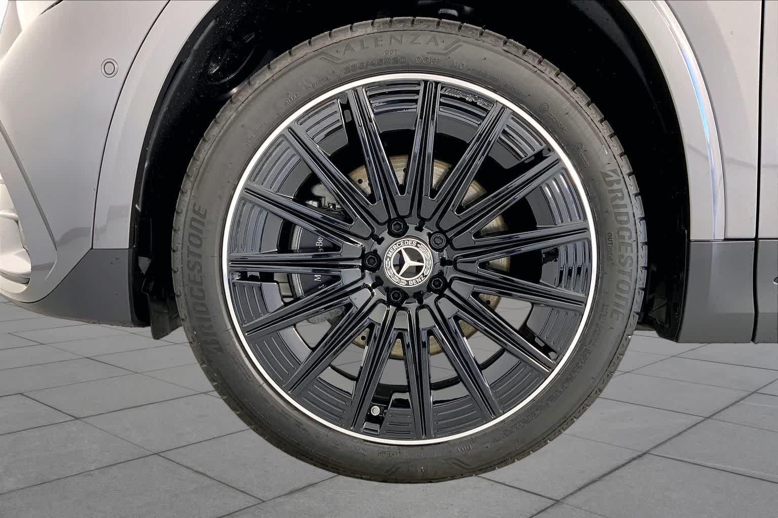 New 2025 Mountain Grey Metallic Mercedes-Benz GLA 250 image 11