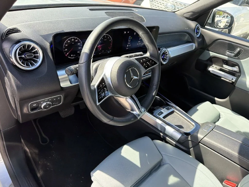 Certified Used 2026 Silver Mercedes-Benz GLB 250 image 18