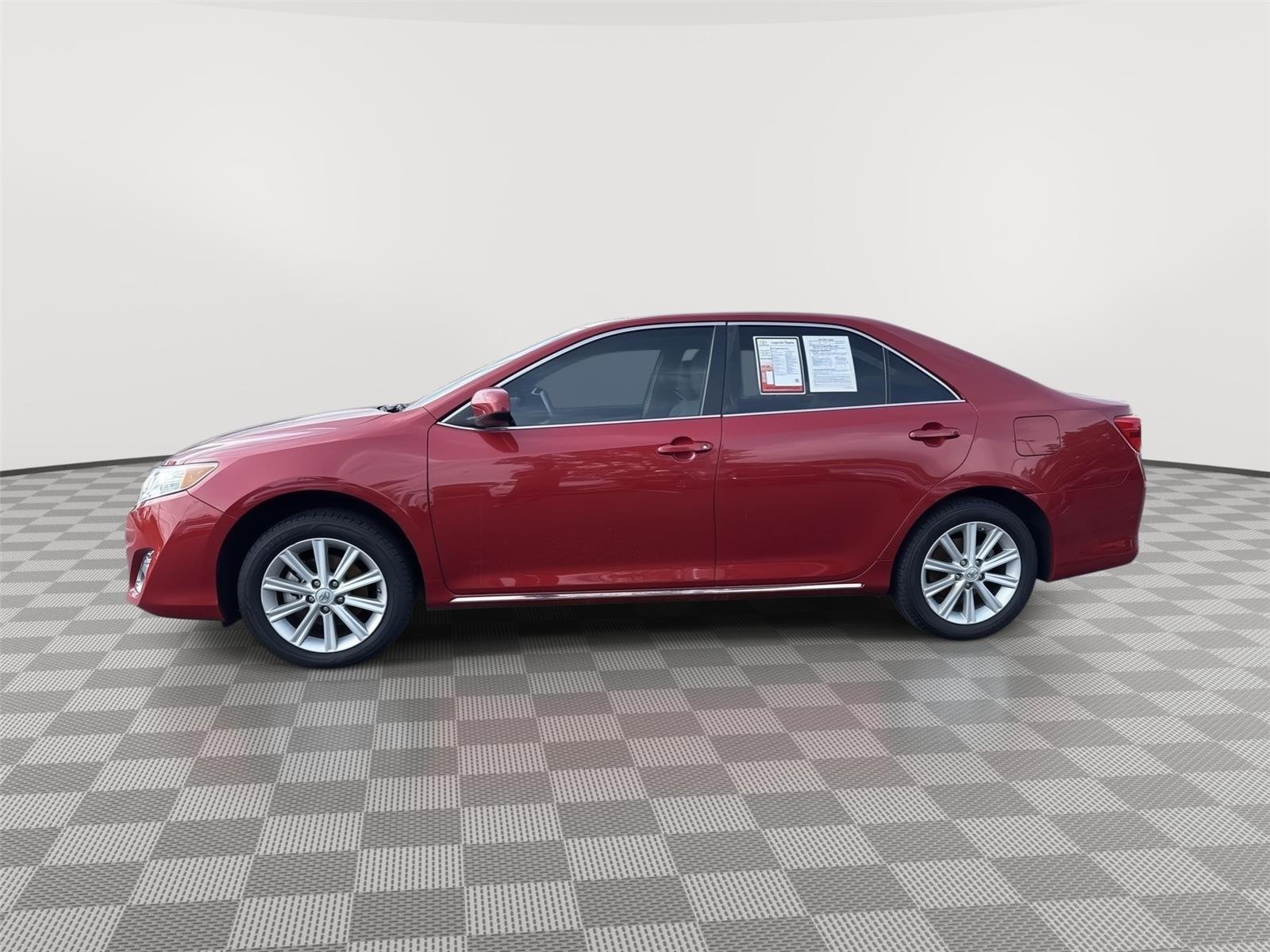 Used 2012 Barcelona Red Metallic Toyota XLE image 3