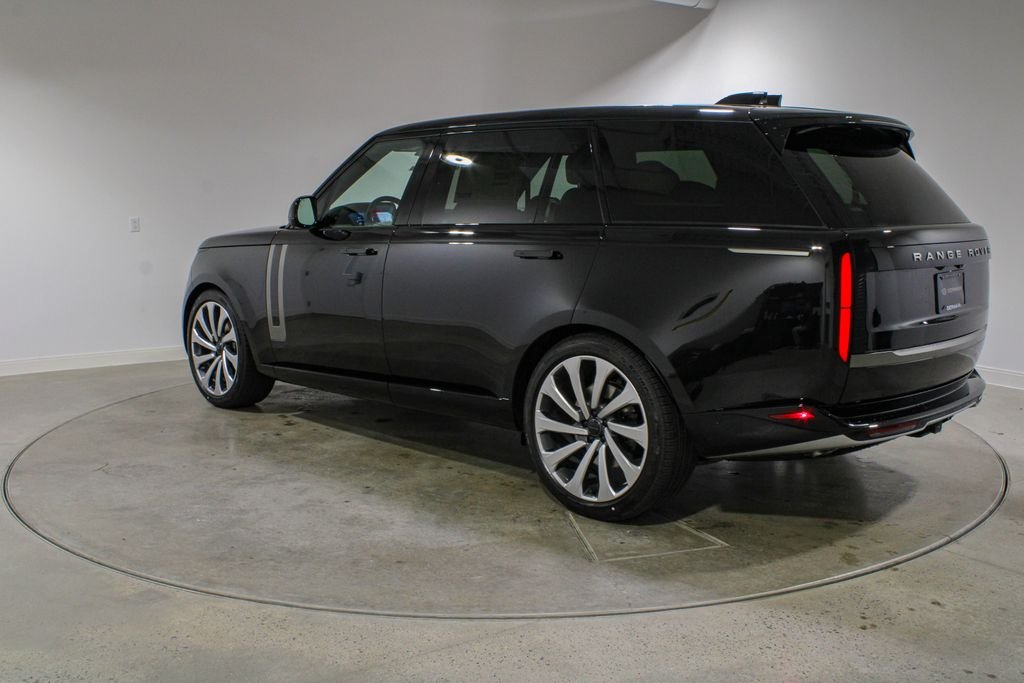 New 2026 Santorini Black Land Rover P530 SE LWB 7 SEAT image 3