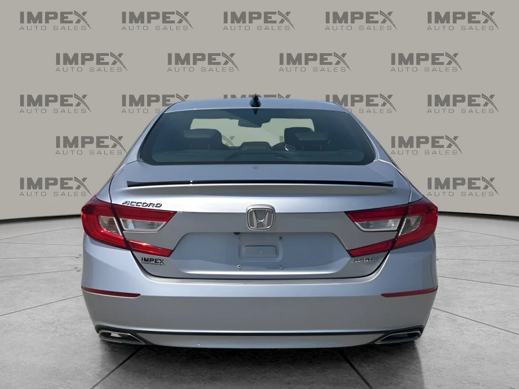 Used 2022  Honda Sport image 4