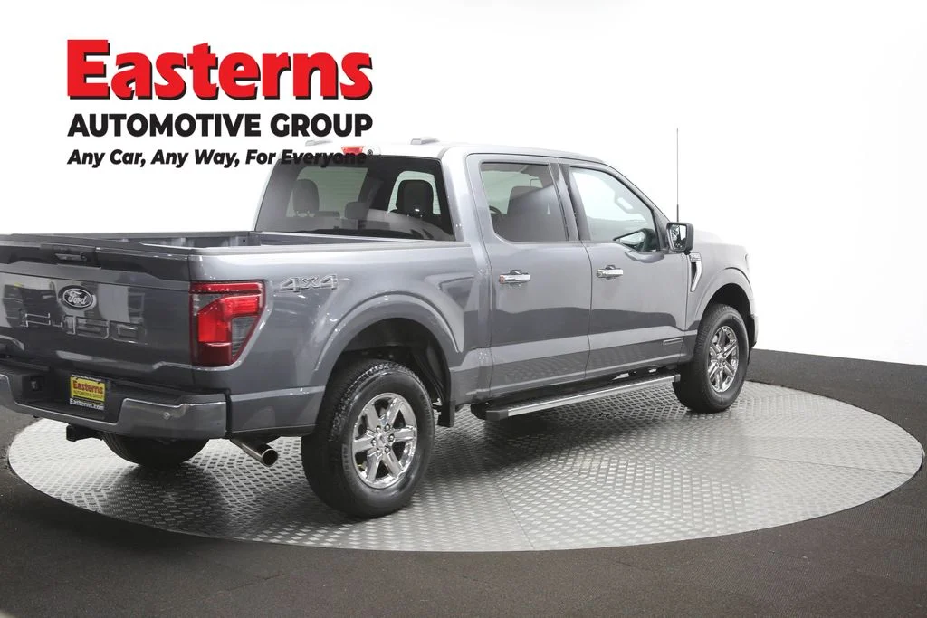 Used 2024 Gray Ford XLT image 41