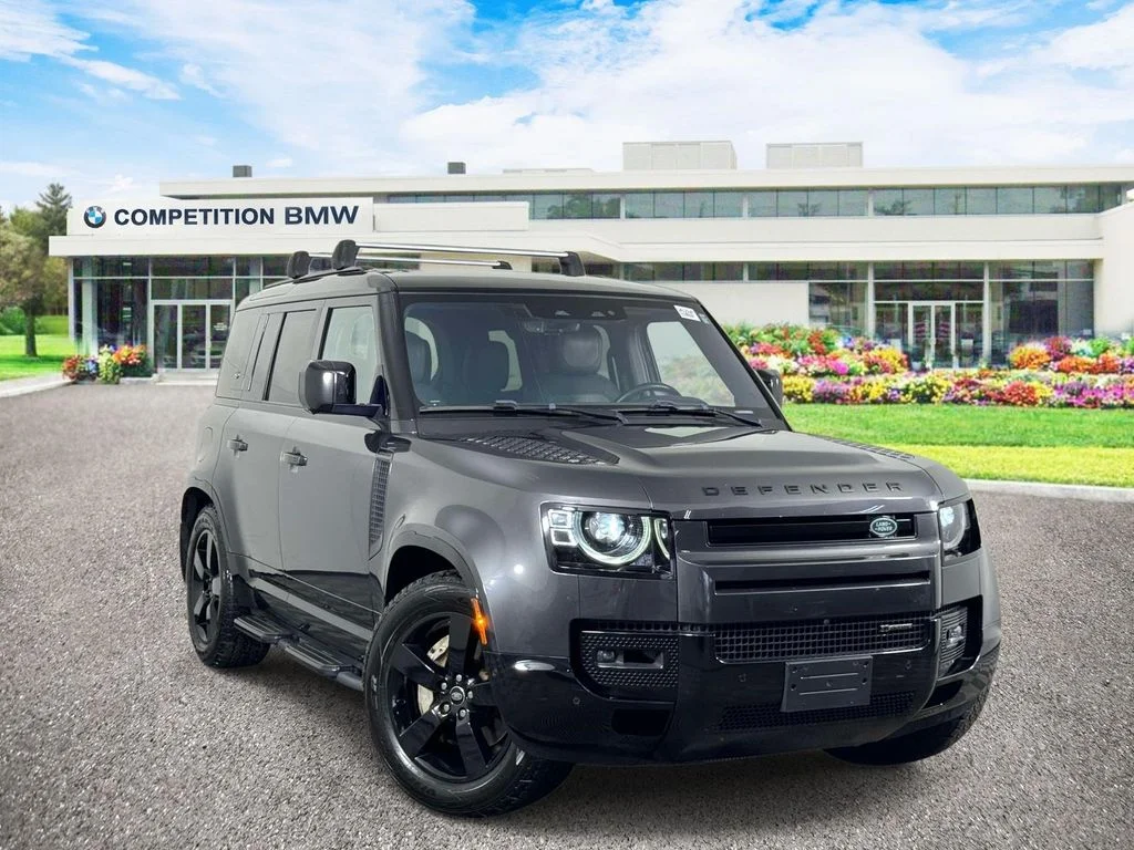 2022 Land Rover Defender X-Dynamic HSE's photo