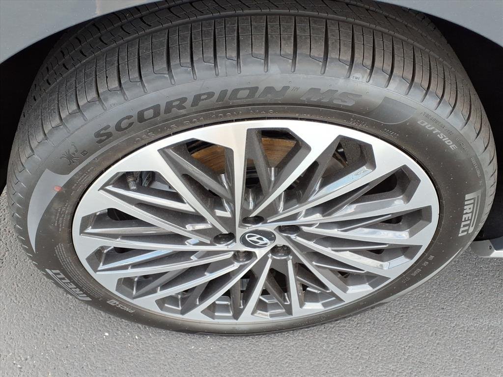 New 2026 Ecotronic Gray Metallic Pe2 Hyundai Calligraphy AWD image 16