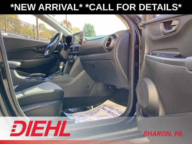 Used 2018 Black Hyundai SEL image 13