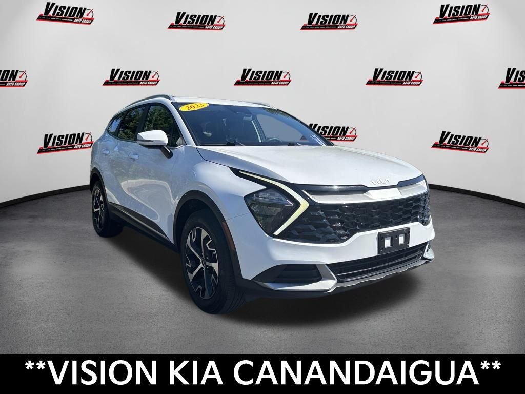Used 2023 White Kia EX image 3