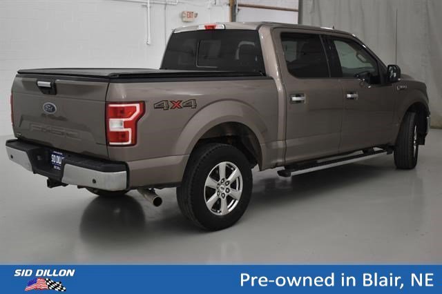 Used 2018 Stone Gray Ford XLT image 12