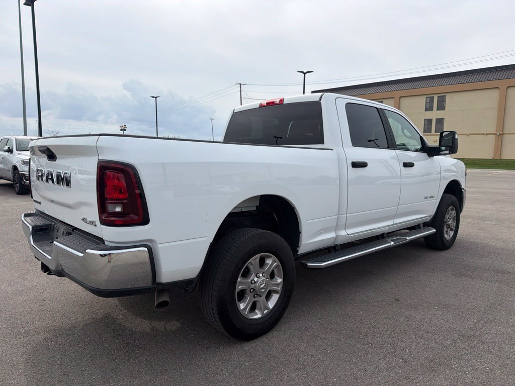 Used 2026 White Ram Big Horn image 6