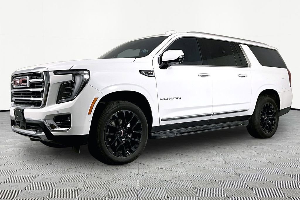 2025 GMC Yukon 4WD Elevation's photo