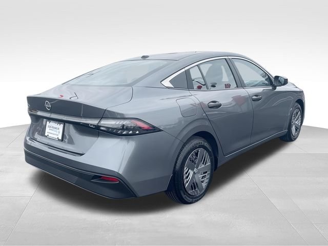 New 2026 Gray Nissan S image 8