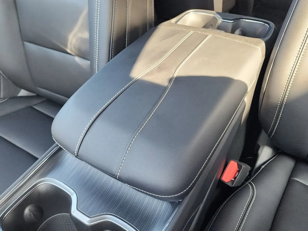 2026 GMC Acadia Elevation - Photo 32
