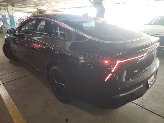Used 2025 Black Kia LXS image 3