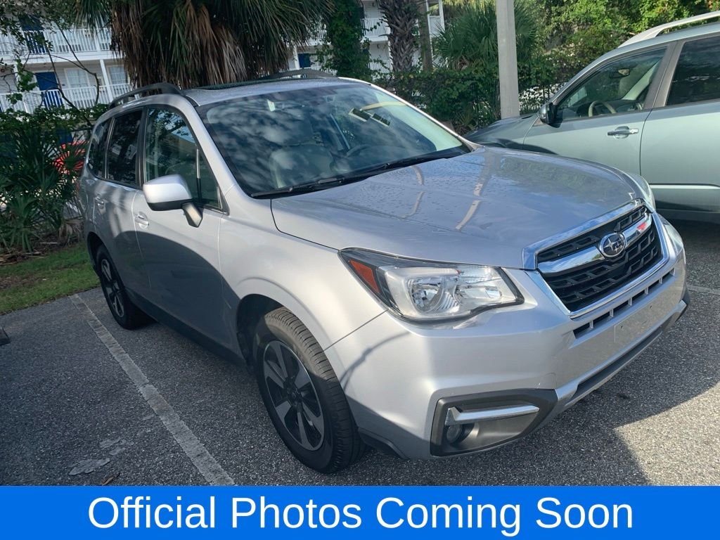 Used 2018 Silver Subaru 2.5i Premium image 1
