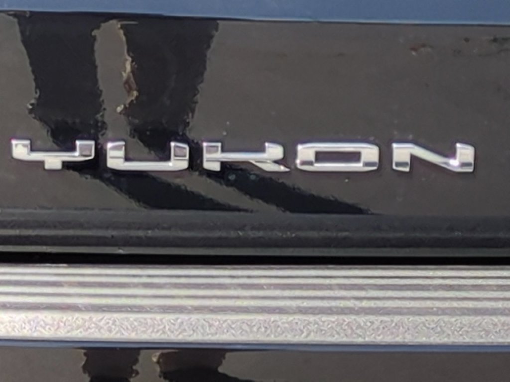 2026 GMC Yukon XL AT4 Ultimate - Photo 10