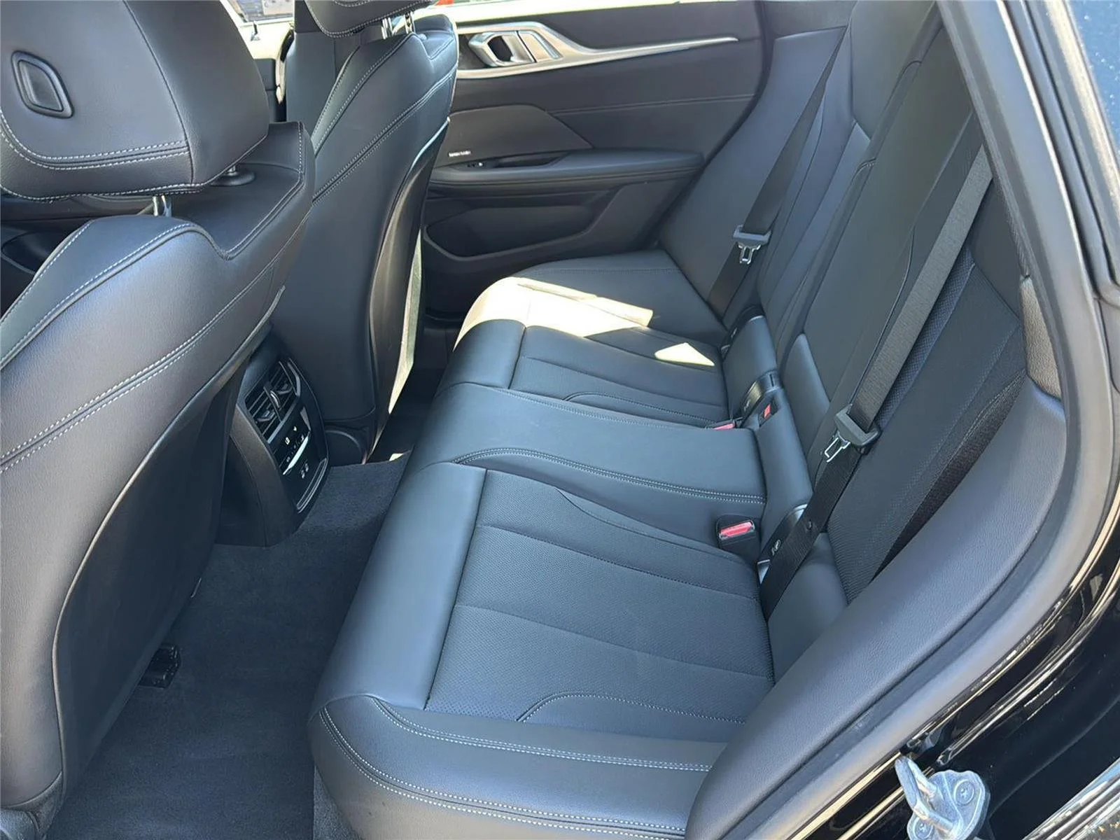 Used 2025 BLACK BMW 430i xDrive image 25