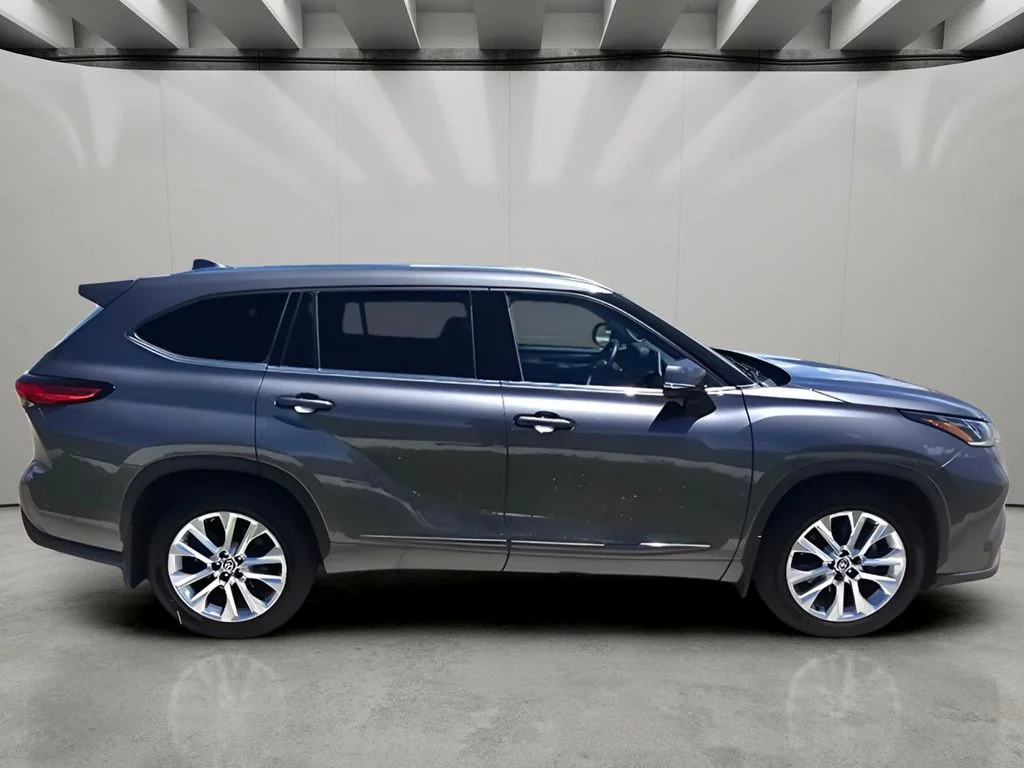 Used 2021 Magnetic Gray Metallic Toyota Limited image 6