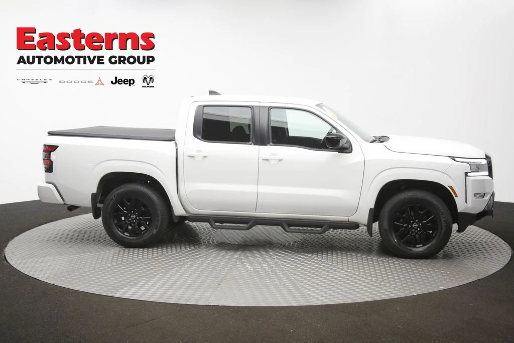 Used 2023 White Nissan SV image 41