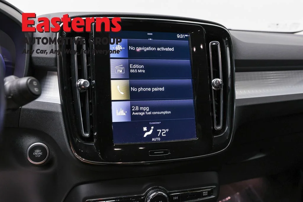 Used 2021 Gray Volvo Momentum image 17